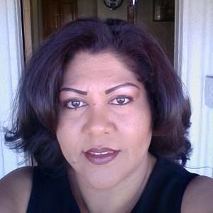 Meet your Posher, Adelina